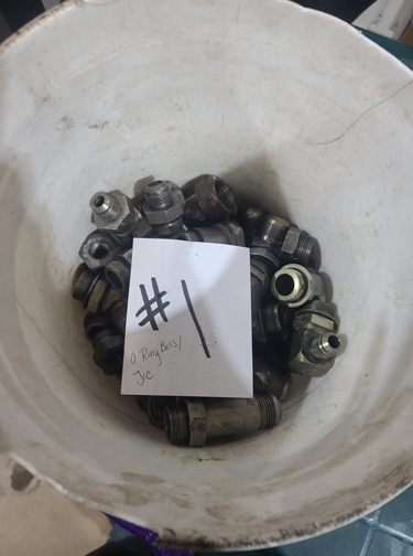 1 Bucket of JIC to ORB Fittings 2